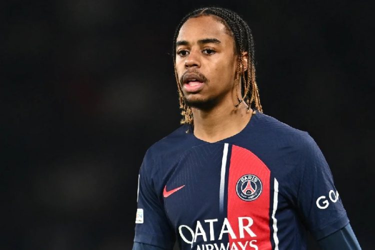 Les critiques s’abattent sur Bradley Barcola après sa prestation face à Newcastle