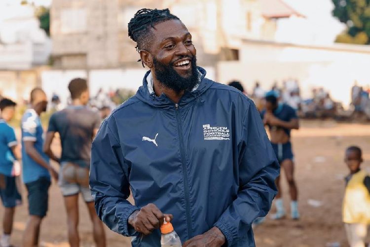 Emmanuel Adebayor, un jubilé de trois jours pour célébrer une carrière exceptionnelle