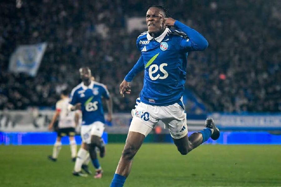 Emanuel Emegha 