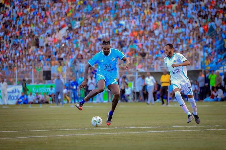 Emmnuel Adebayor